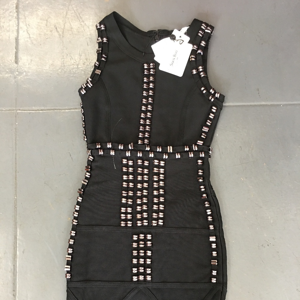 Sara Boo black one-piece pencil skirt